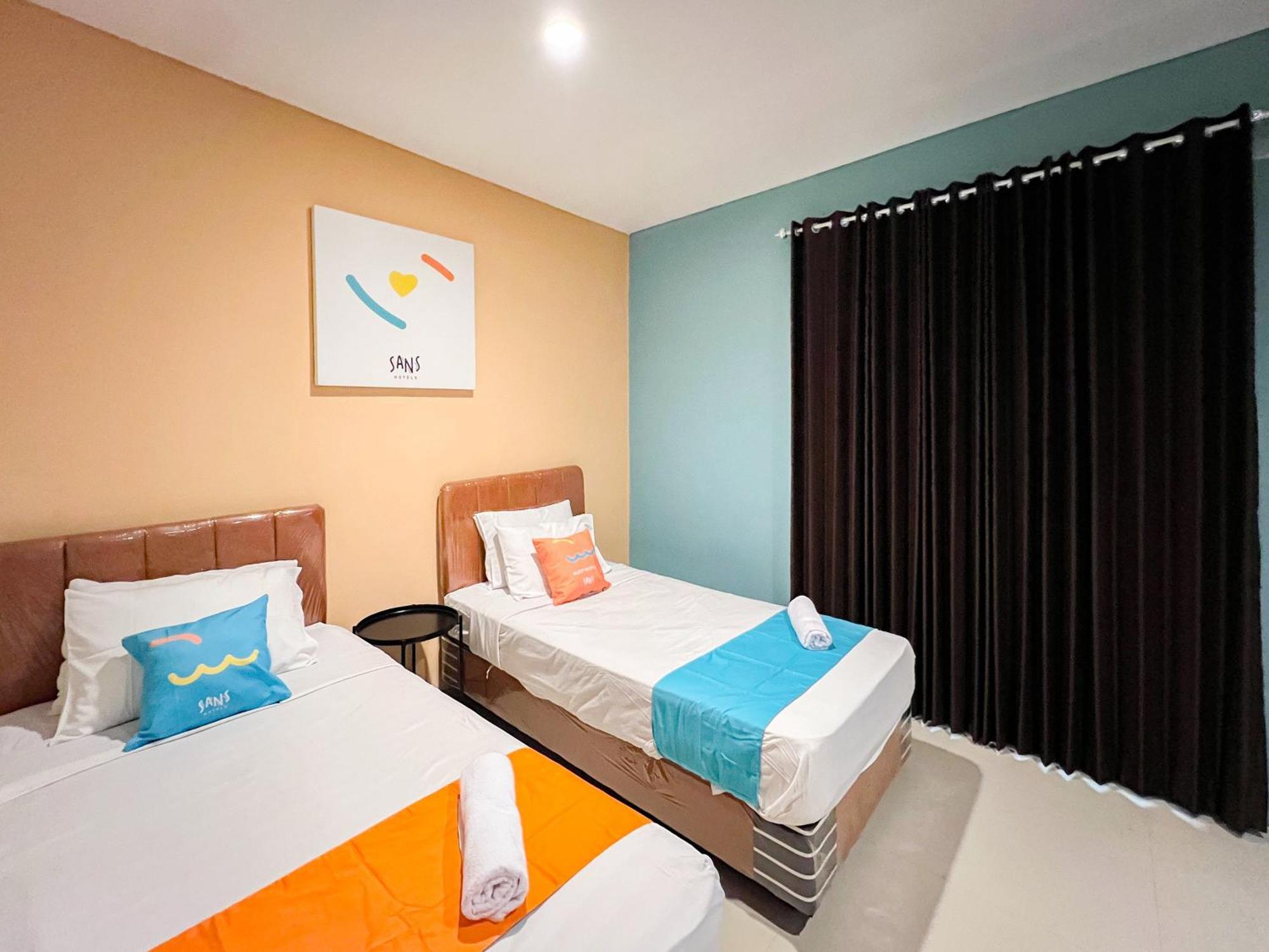 Sans Stay Bukit Palma Citraland Surabaya Exterior foto